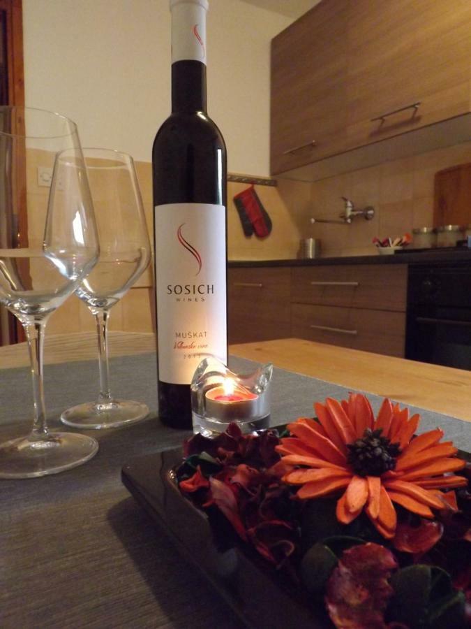 Novigrad Istria Apartments Pepe מראה חיצוני תמונה